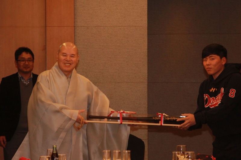 2014.11.12_동국대학교 야구부 격려방문